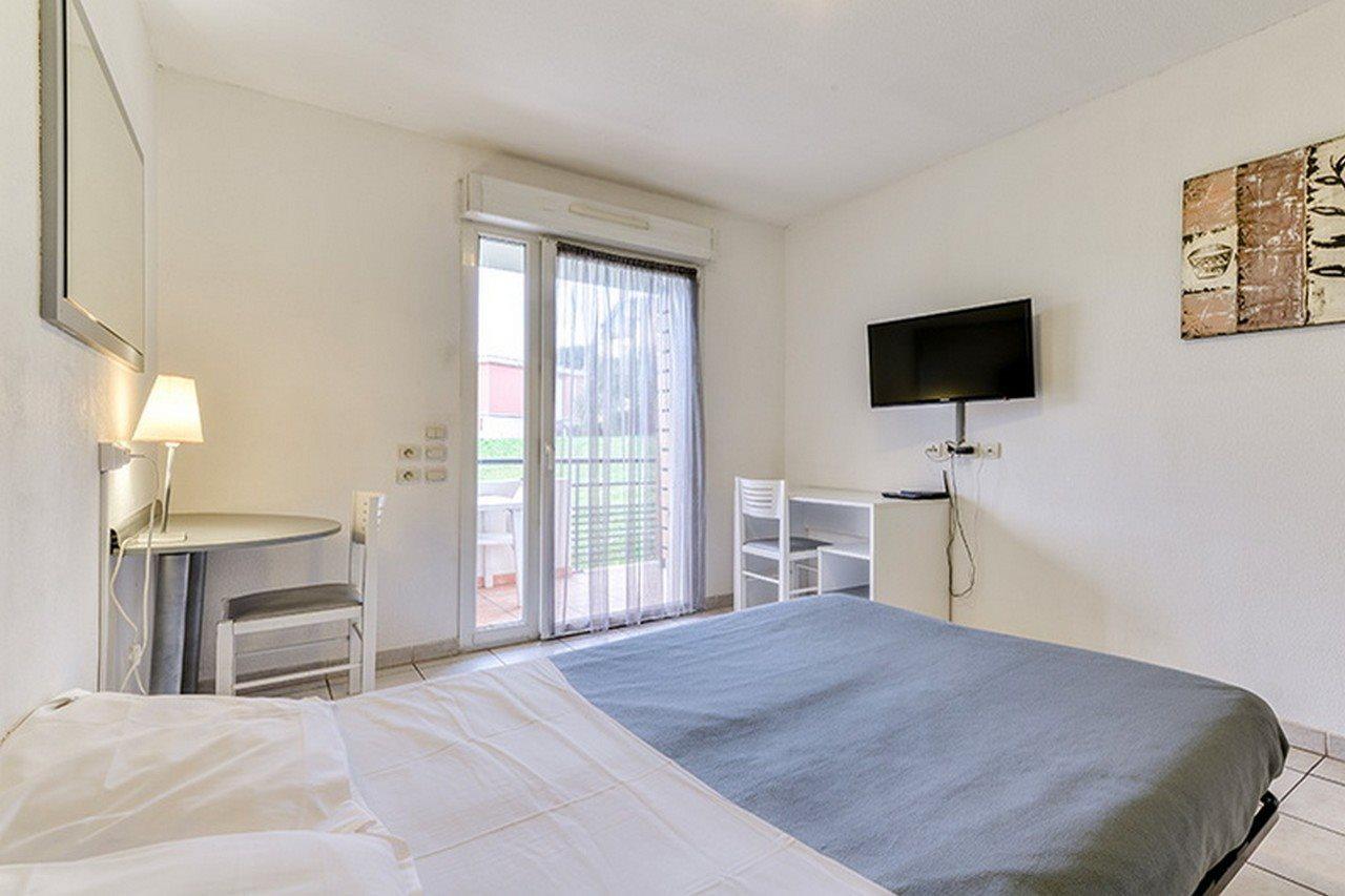 Aparthotel Vacancéole - Le Fonserane - Béziers Sud Extérieur photo