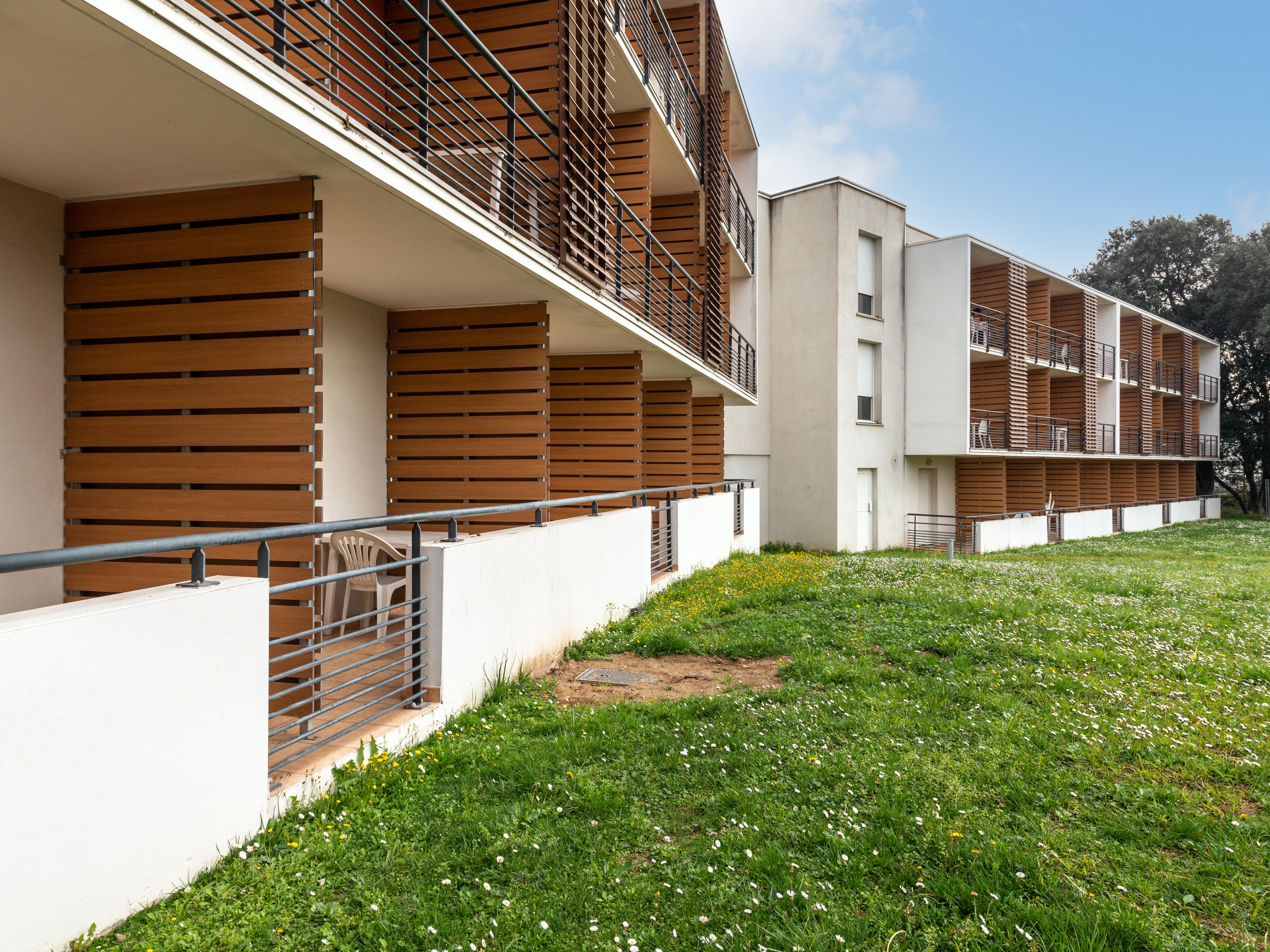 Aparthotel Vacancéole - Le Fonserane - Béziers Sud Extérieur photo